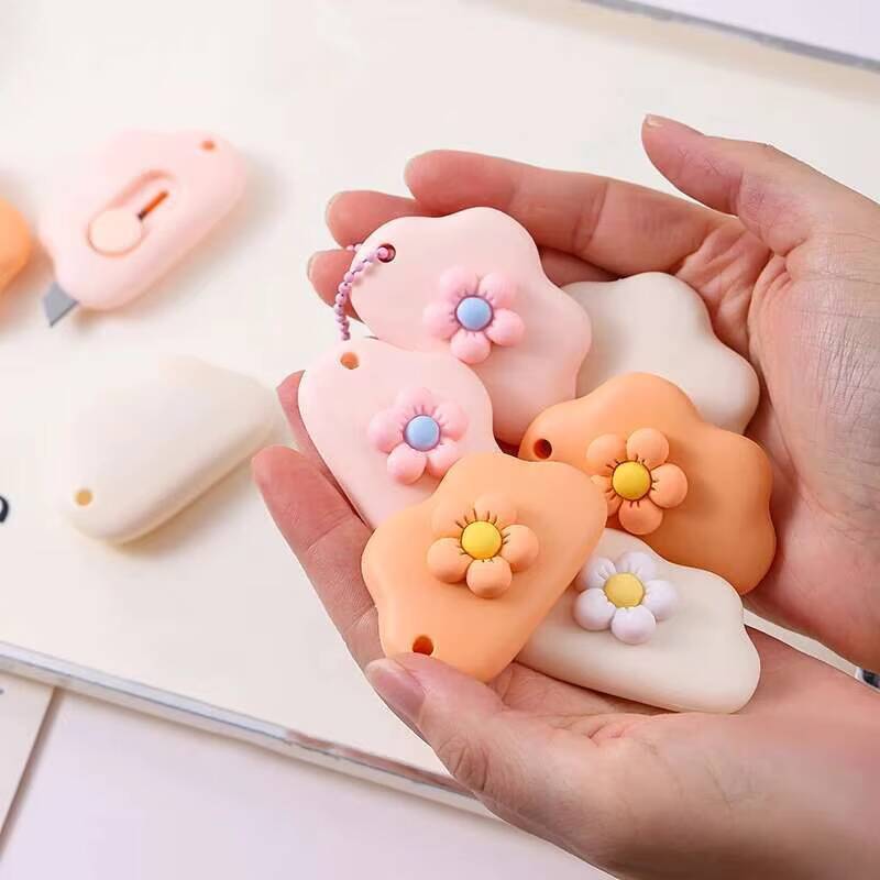 Art Craft Stationery - 1-2-3-6 szt. Kawaii Mini Nóż w